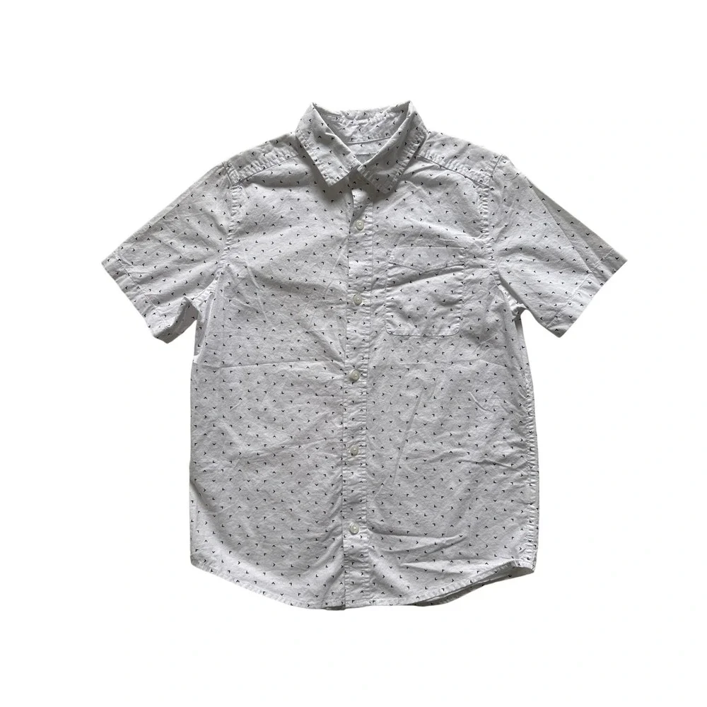 The Childrens Place Boys White Navy Arrow Print Button Down Shirt 10/12